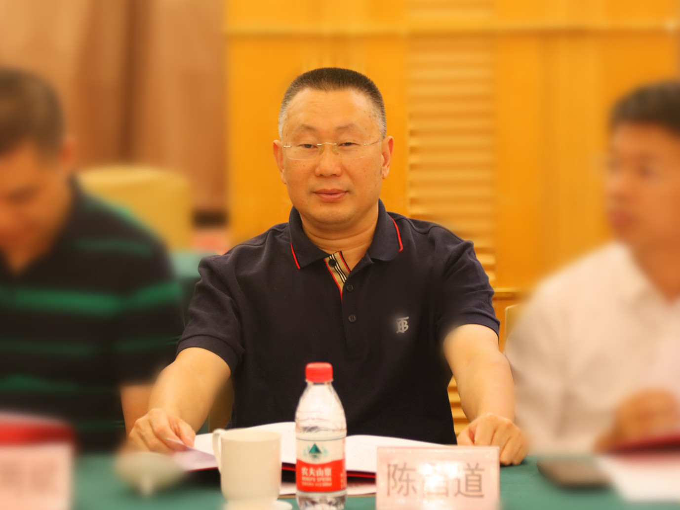 2L8A2062.jpg 2L8A2062.jpg