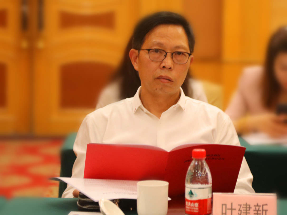 2L8A2204.jpg 2L8A2204.jpg