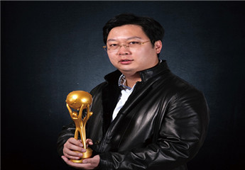 9刘震_副本.jpg 9刘震_副本.jpg