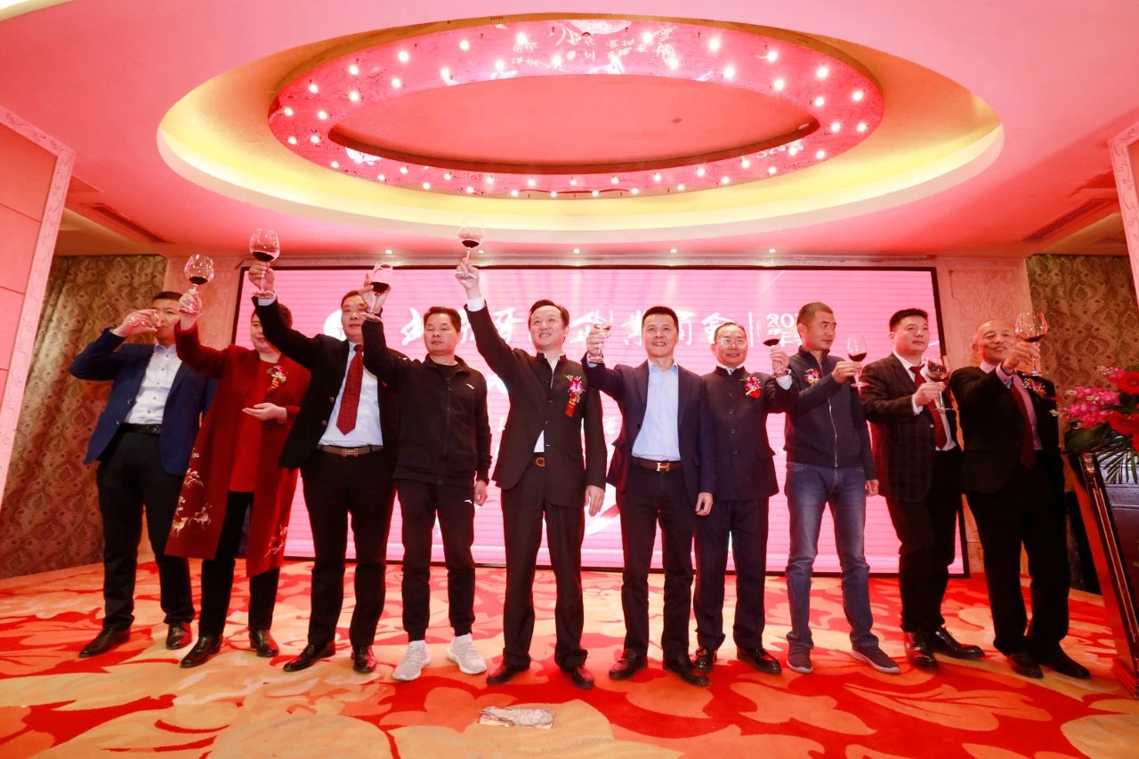 90c3f7a2c168f8580a99f5a87856350.jpg 90c3f7a2c168f8580a99f5a87856350.jpg