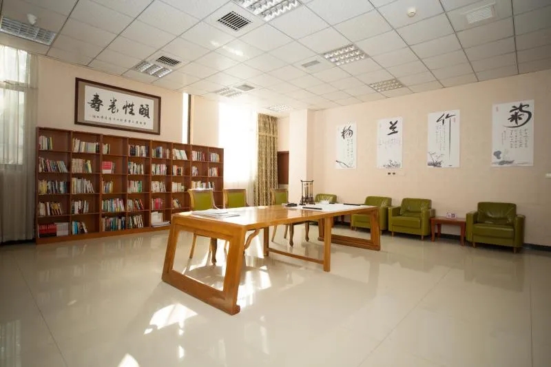 4.webp.jpg 4.webp.jpg