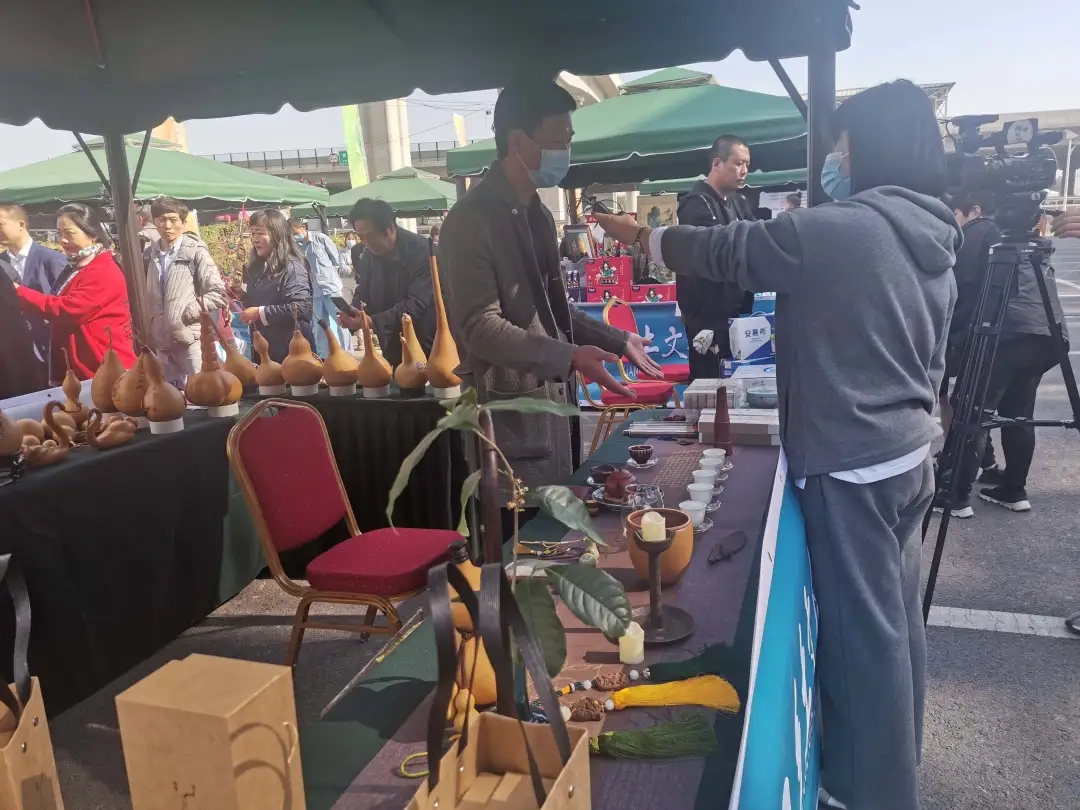 10.webp.jpg 10.webp.jpg