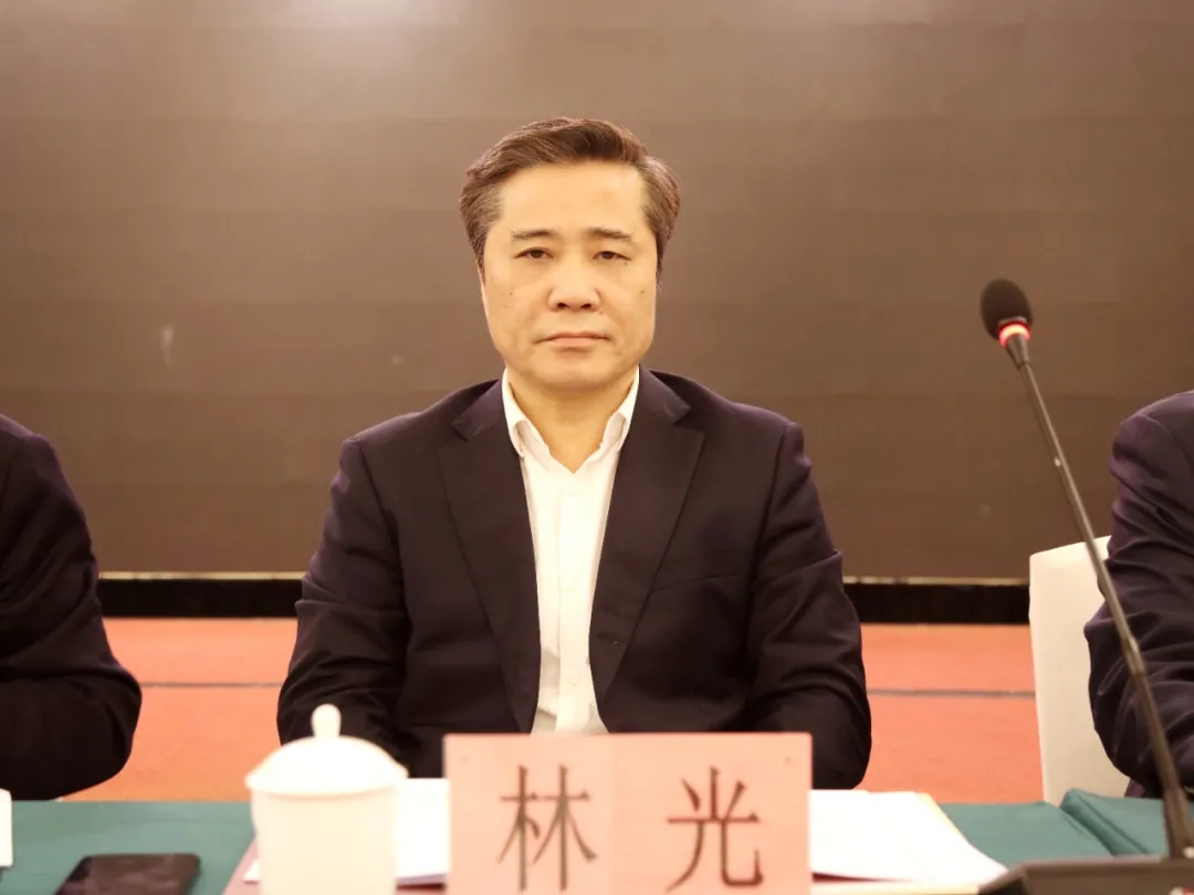 2.webp.jpg 2.webp.jpg