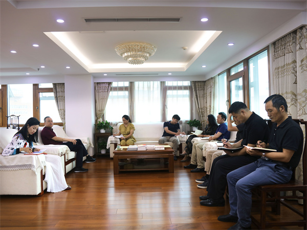 2L8A3448.jpg 2L8A3448.jpg