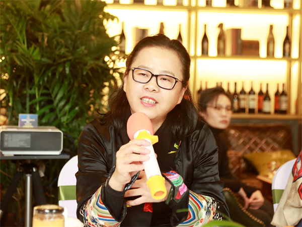 2L8A9459.jpg 2L8A9459.jpg