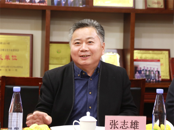 2L8A1165.jpg 2L8A1165.jpg