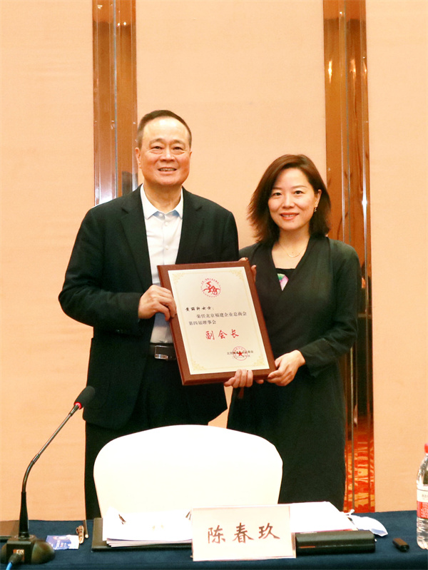 黄丽轩.jpg 黄丽轩.jpg