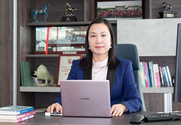 四届七次常务会长办公会议增补副会长蔡美成